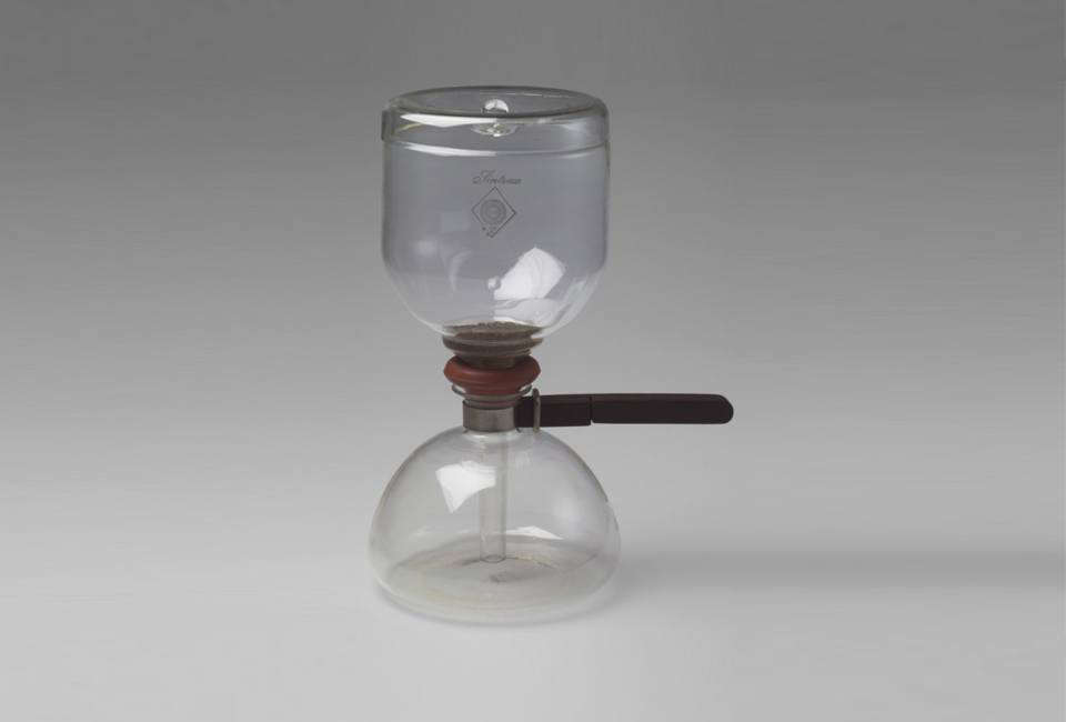 5 Favorites: Siphon Coffee Brewers for the Cogniscenti - Remodelista