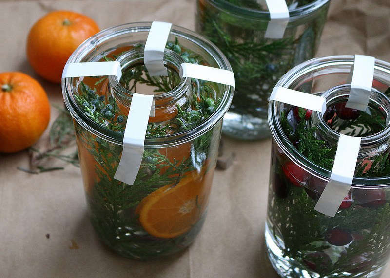 To transform the front stoop for the holidays, and to ring in the New Year: DIY: Botanical Ice Lanterns.