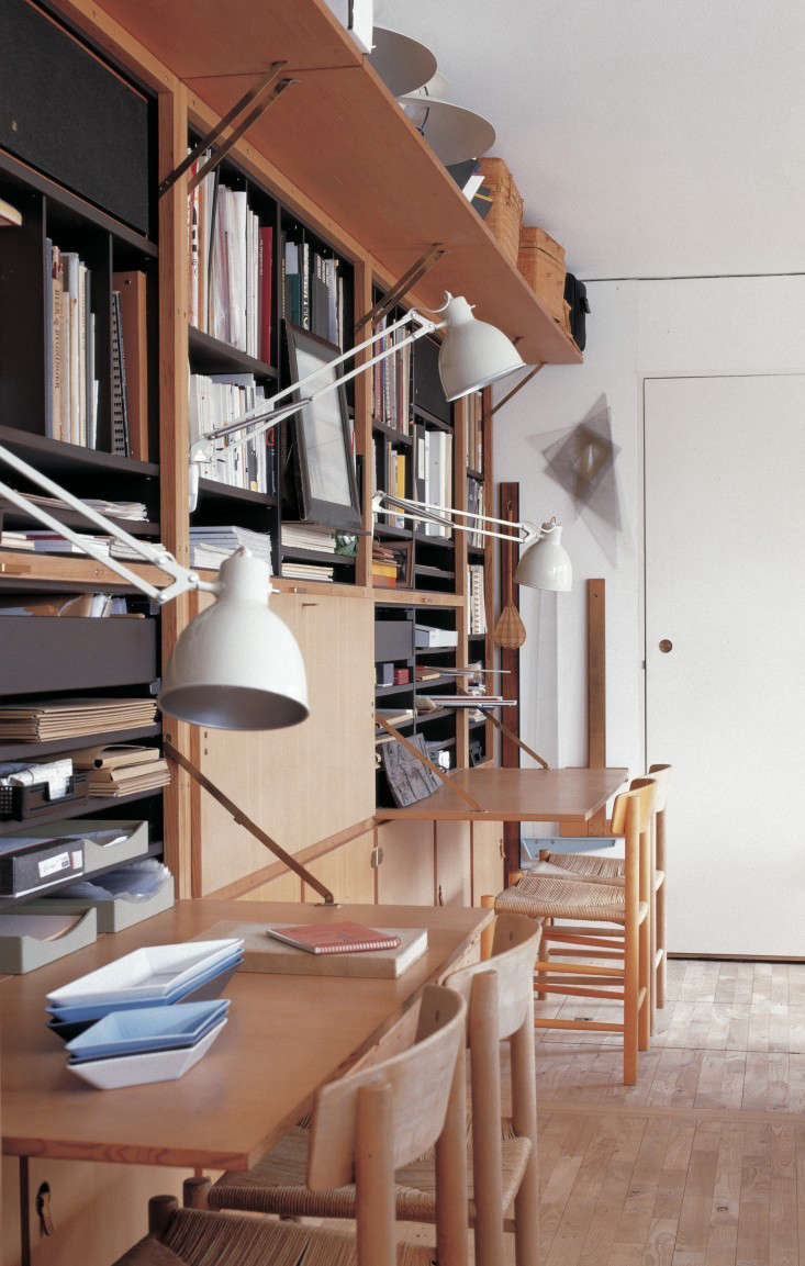 remodeling 101: lighting your home office - remodelista remodeling 101: lighting your home office - remodelista