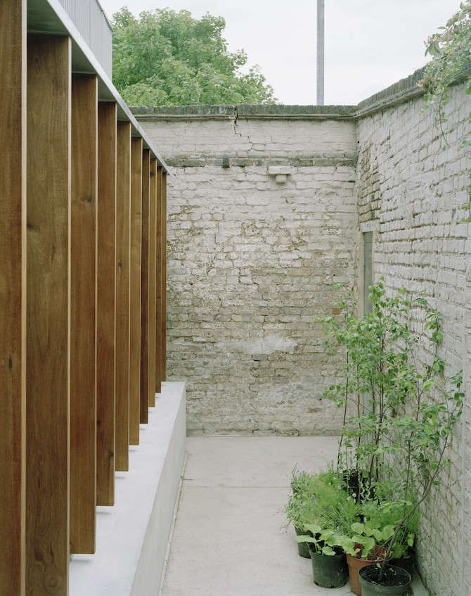 Photograph via Hugh Strange Architects from Architect Visit: The Strange House in London.