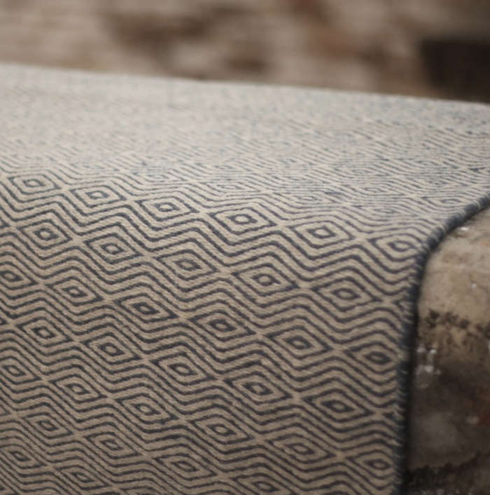 Armadillo Co In Australia Summery Rugs Made From Natural Fibers Armadillo Co In Australia Summery Rugs Made From Natural Fibers Remodelista