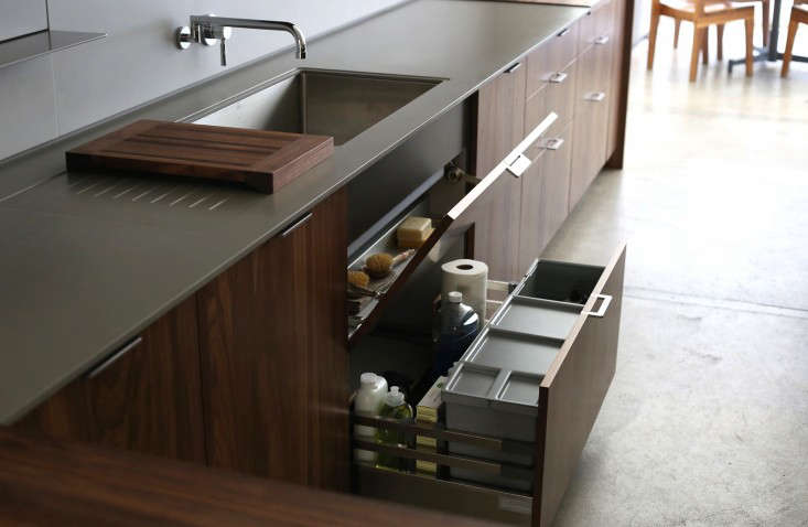 15 Storage Ideas To Steal From High End Kitchen Systems Remodelista