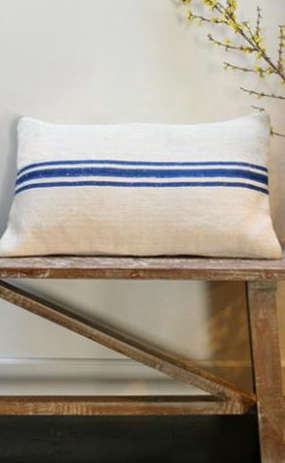 Accessories Vintage Grain Sack Pillows Remodelista