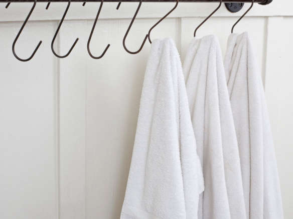 Plumbing Pipe Towel Bar