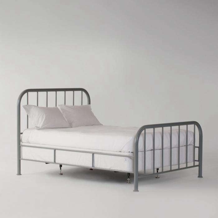 Design Sleuth Modern Iron Beds Remodelista Design Sleuth Modern Iron Beds