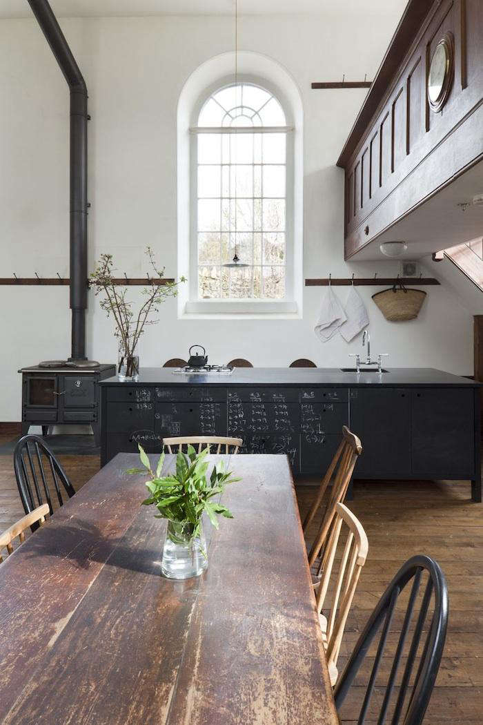 Divine Intervention: The Providence Chapel in Wiltshire - Remodelista Divine Intervention: The Providence Chapel in Wiltshire - Remodelista