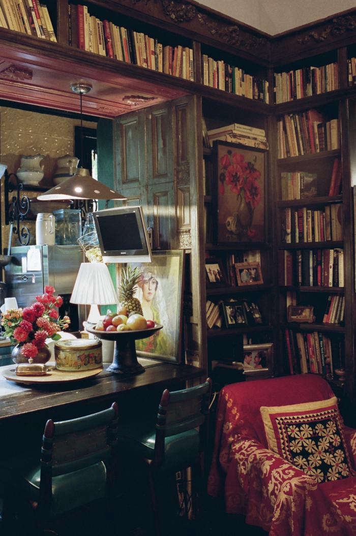 Furniture Village Jemima Sofa a designer's haunt in greenwich village - remodelista Furniture Village Jemima Sofa a designer's haunt in greenwich village - remodelista