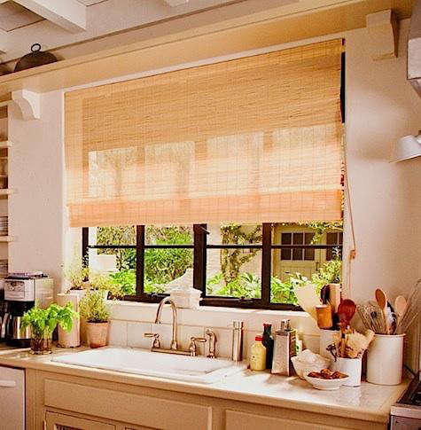 Steal This Look It S Complicated Kitchen Accessories Remodelista