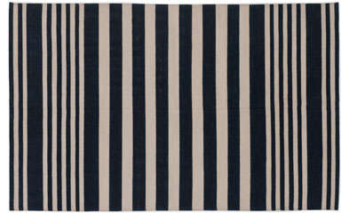 Walls Windows Floors Black And White Graphic Rugs Remodelista Walls Windows Floors Black And White Graphic Rugs