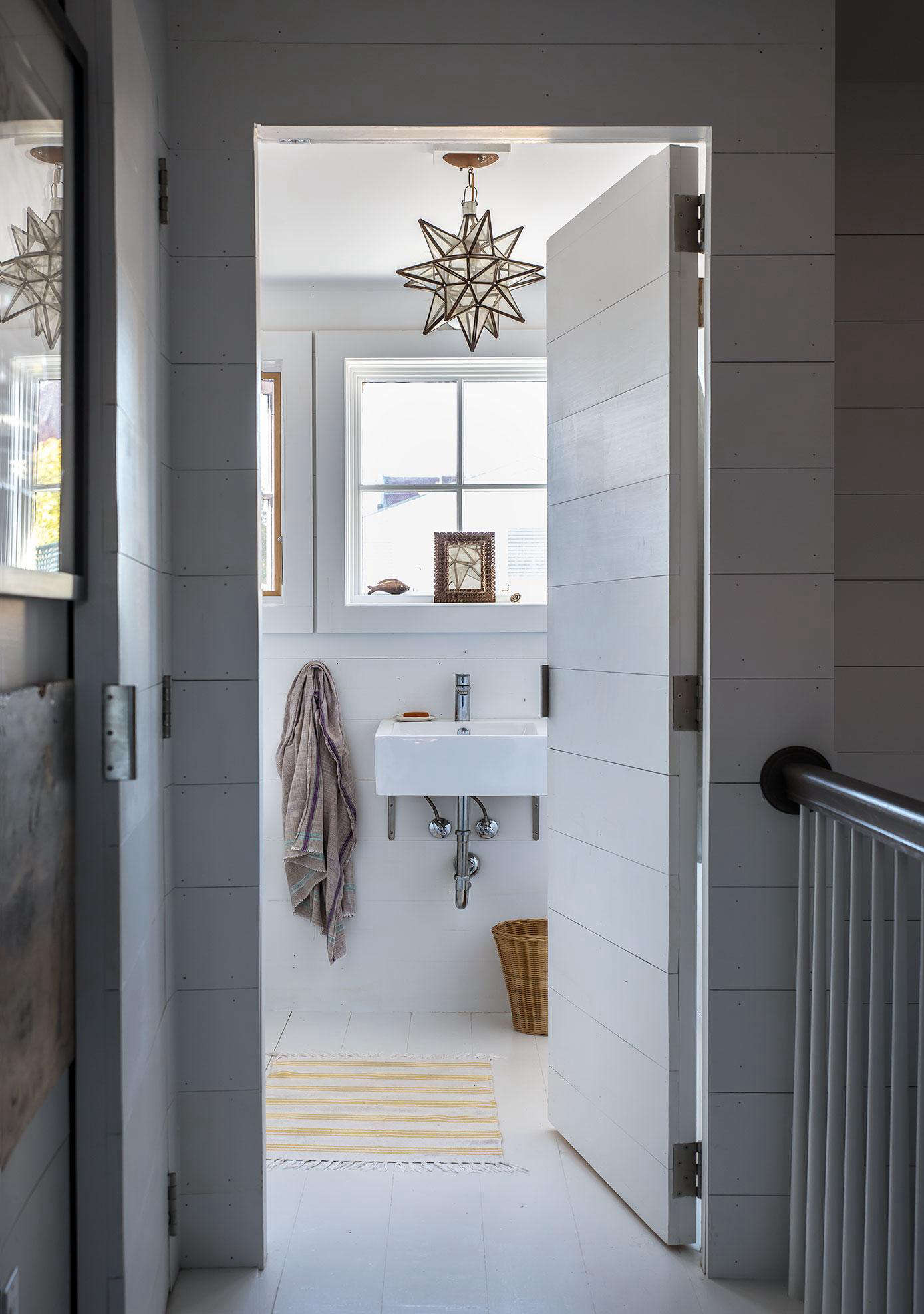 Steal This Look A Hudson Valley Artist S Above The Bath Steal This Look A Hudson Valley Artist