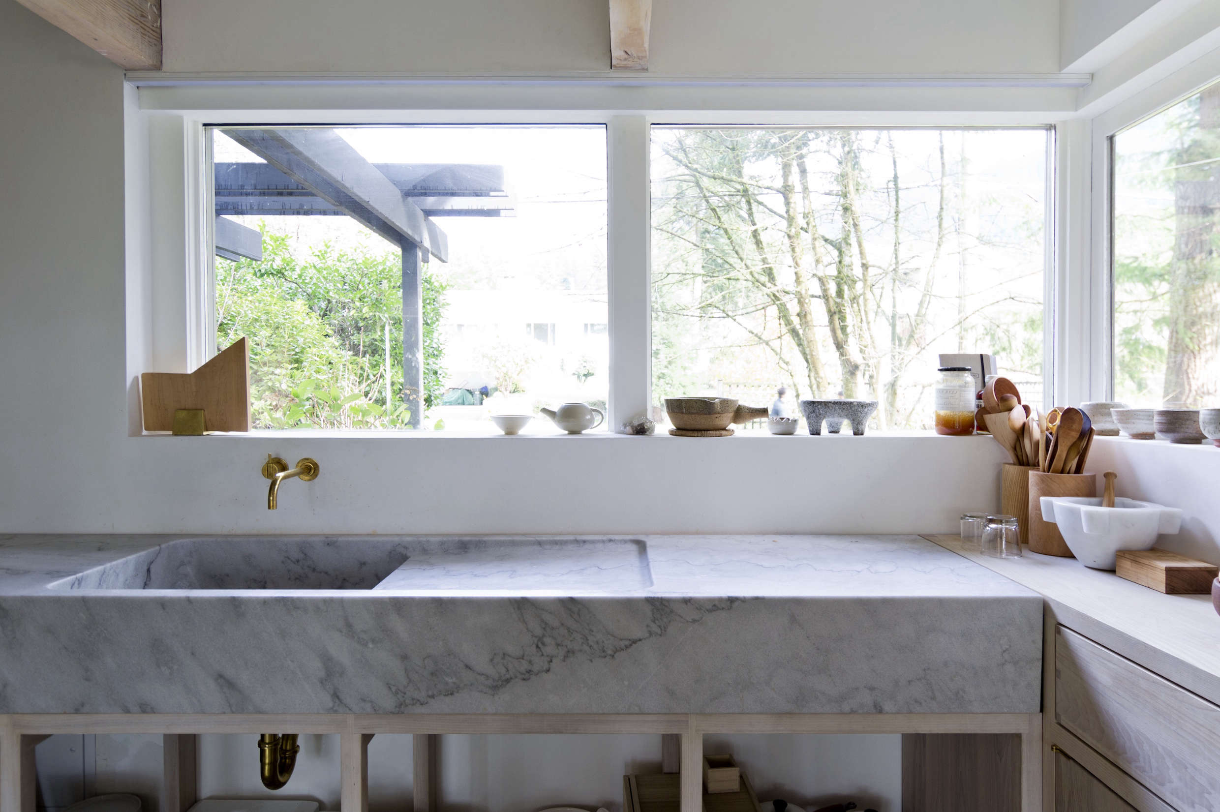 Kitchen Of The Week A Monumental Marble Countertop Remodelista