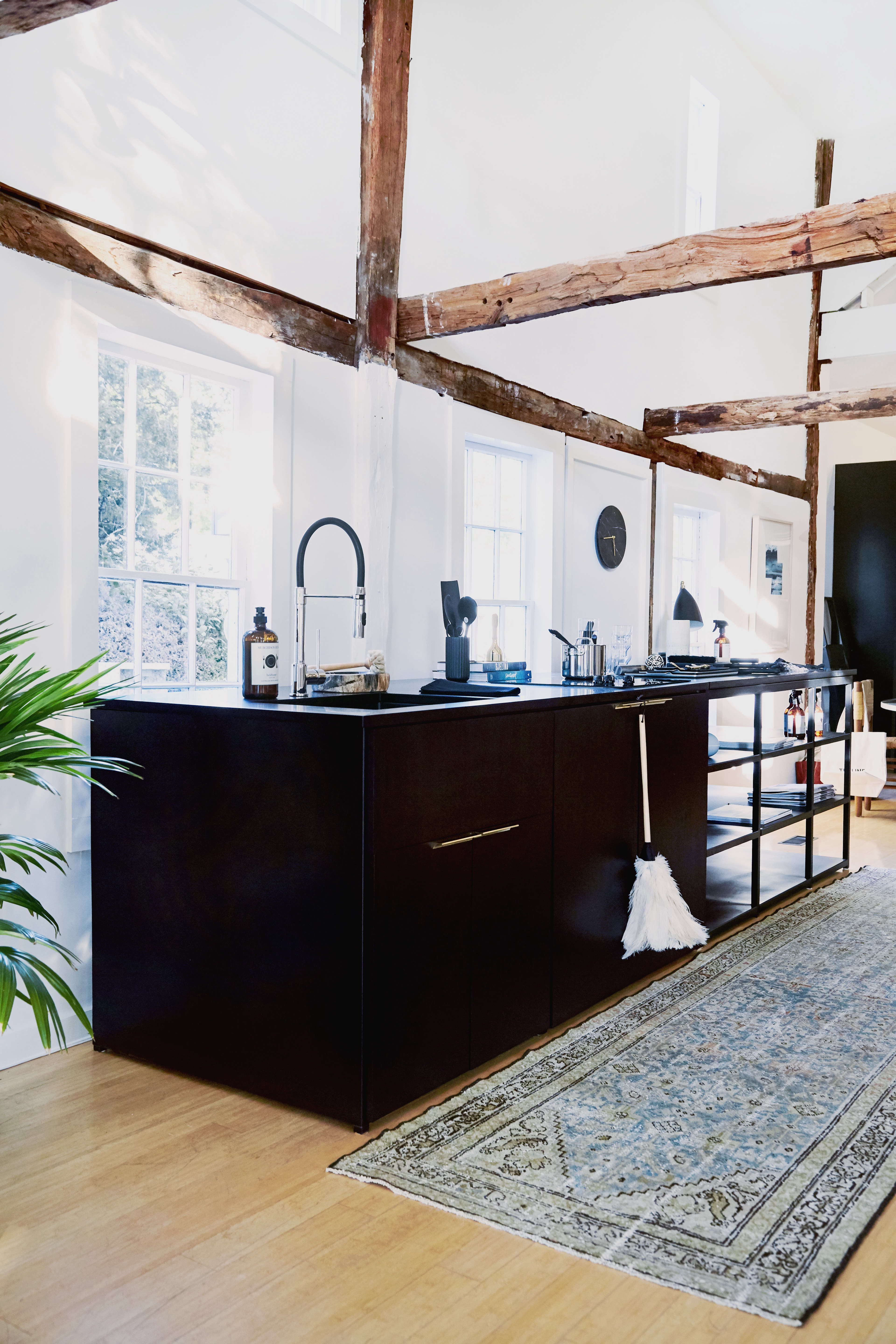 The Browsable Beach House The Line Hits The Hamptons Remodelista