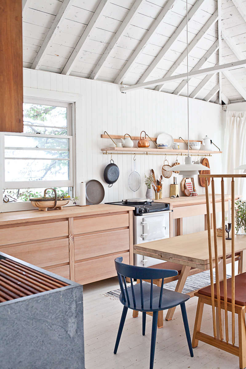Steal This Look A Scandi Style Kitchen In A Canadian Cabin