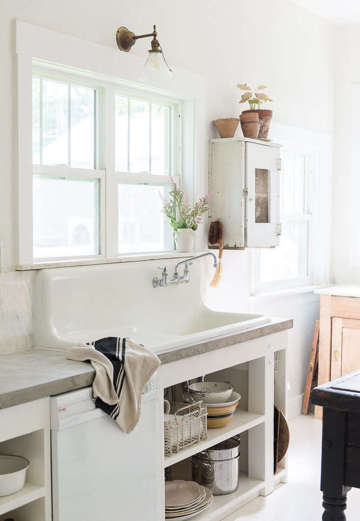 Remodeling 101: What to Know When Replacing Your ... Remodeling 101: What to Know When Replacing Your ... on Farmhouse Counter Tops
id=92898