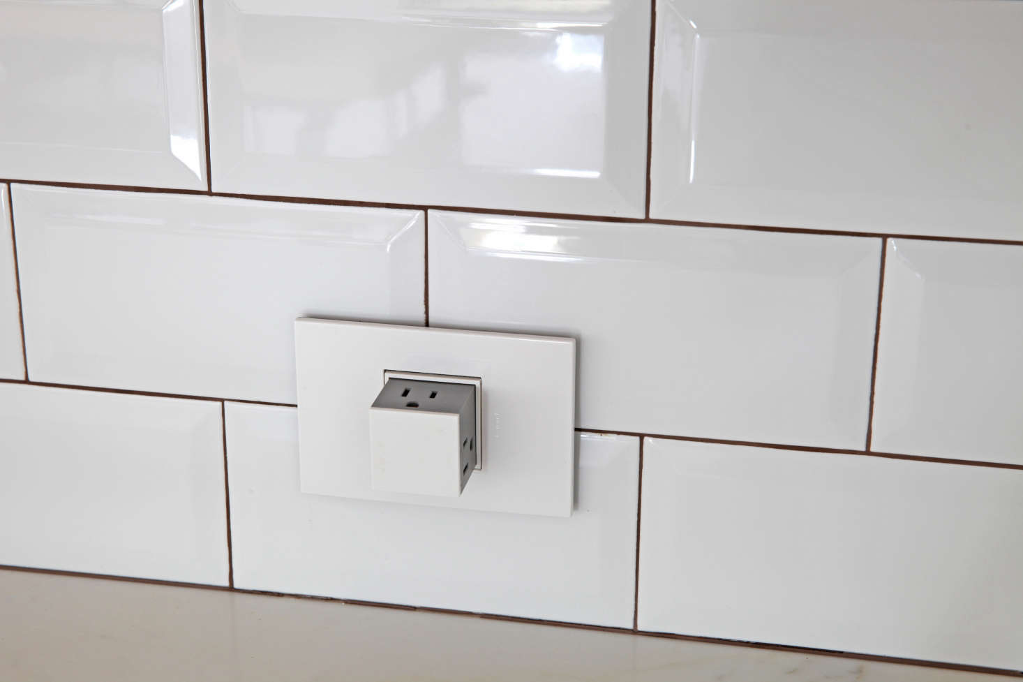 Pop-up outlets, used throughout the kitchen, disappear when not in use.