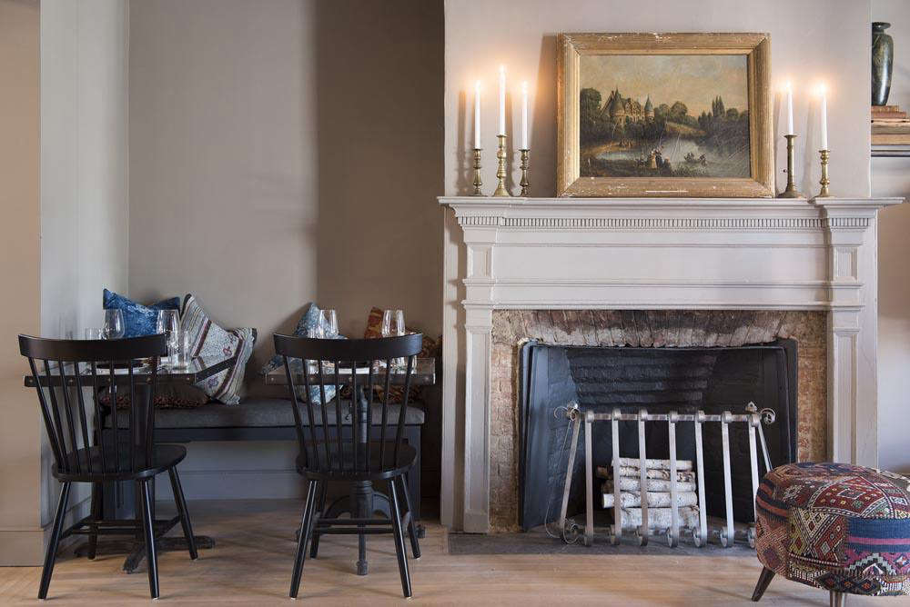On Alexa’s radar: The Amsterdam, a new restaurant in Rhinebeck, New York, located in the historic Asher House, dating back to 1798. The interiors celebrate the original Dutch details, complete with black Salt chairs and tables topped with antique mirrors from Milne Antiques & Design.
