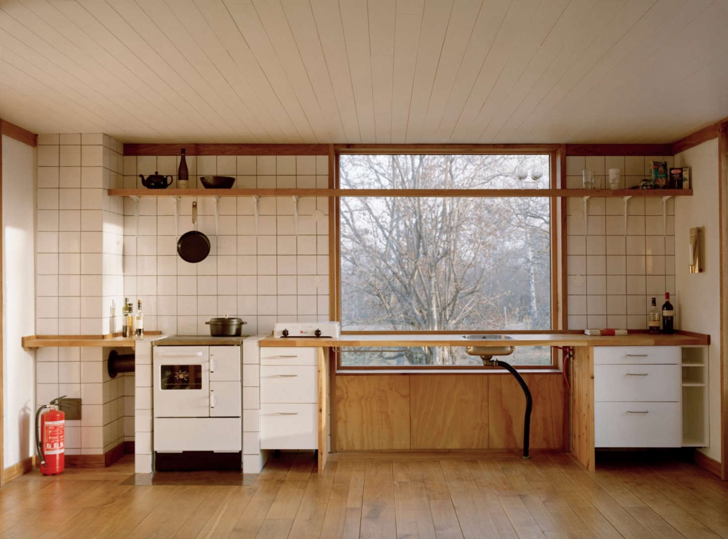 Scandinavian Simplicity: A Reimagined Swedish Summerhouse