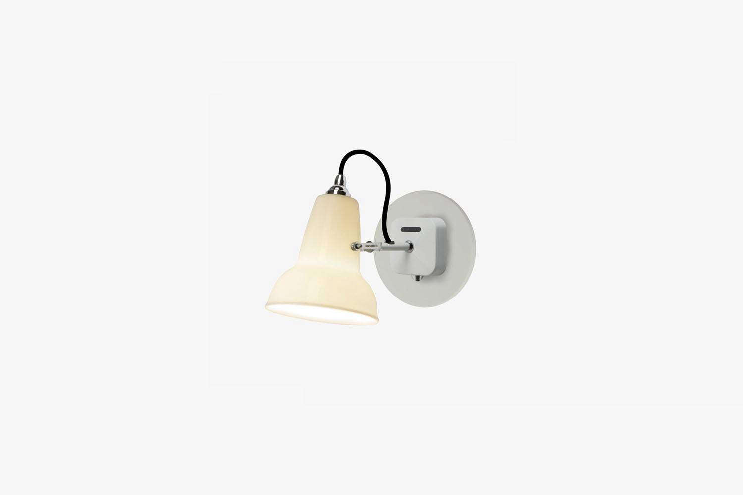 New From Anglepoise Bone China Lights With A Soft Glow Remodelista The Original 1227 Mini Ceramic Collection Is Made With Bone China Shades For Soft Diffused Light Bonus Lights Are Well D
