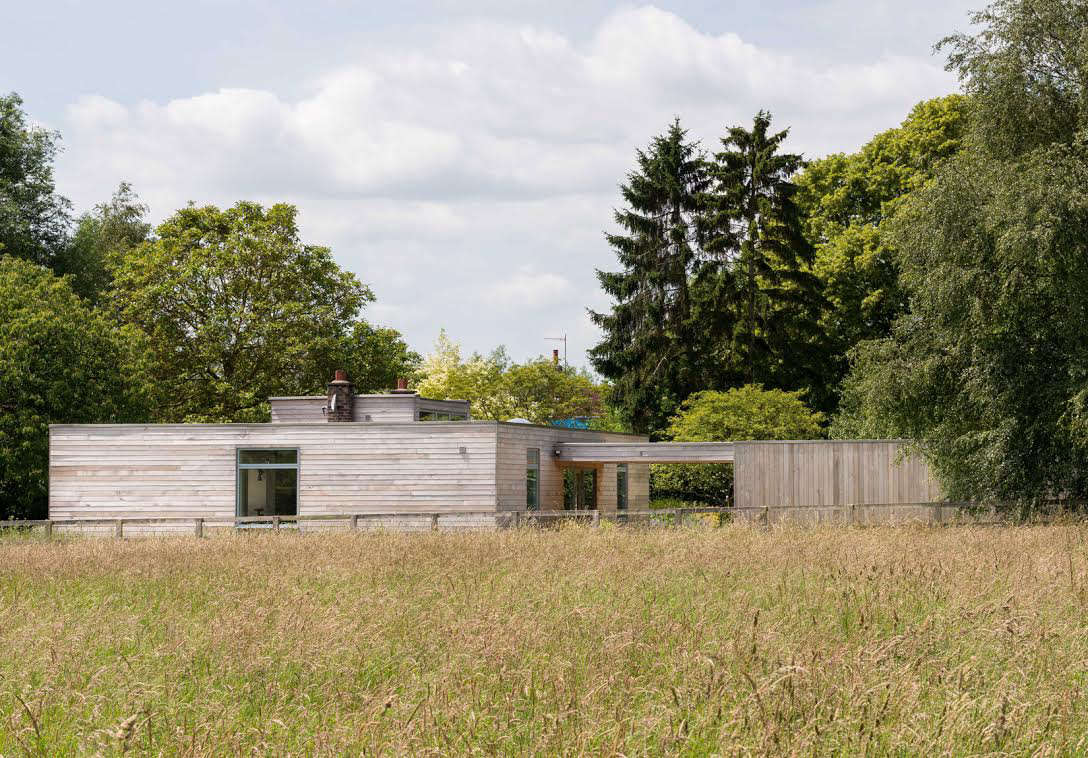 , with an exhibition by designer Margaret Howell on Penn’s “Nine Villas in Suffolk.” More info at The Modern House. (Shown here: one of Penn’s Suffolk houses built in 1966.)