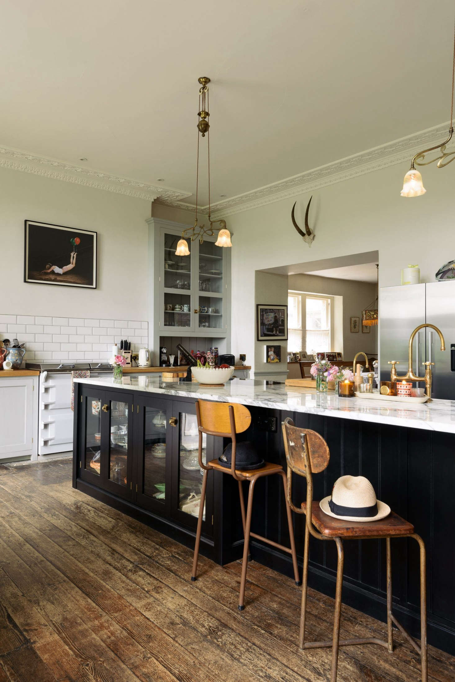 According to Parker, deVOL delivered a “classic English kitchen with a twist.” It was Lowe’s idea to add glazing to the lower cupboards and to paint only the island black—ideas that deVOL is now applying in future kitchens.