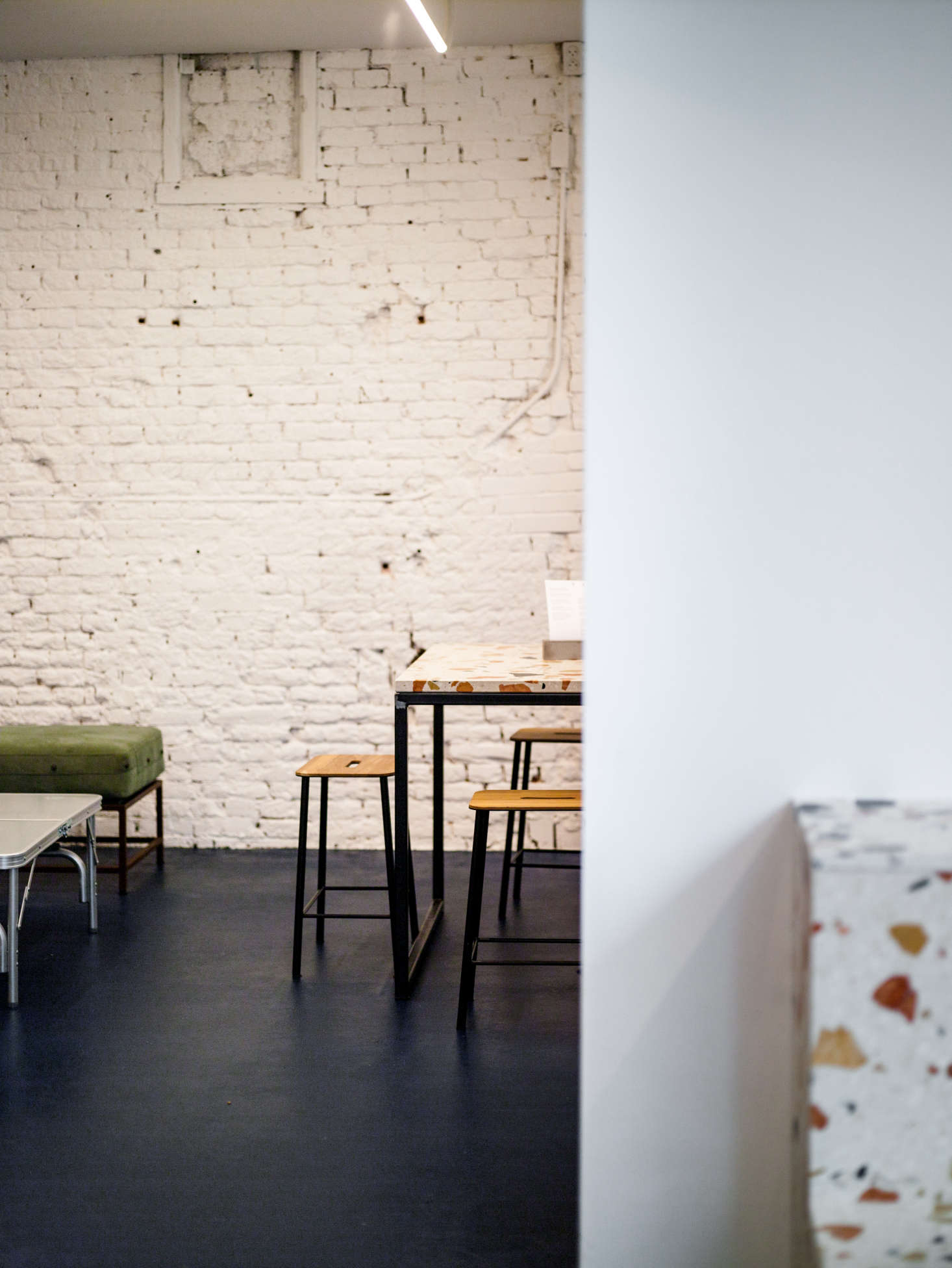 Toki An Effortlessly Cool Cafe In Amsterdam Terrazzo Included Instead Of Focusing On The Walls Flink Wanted Dramatic Floors For Cafe