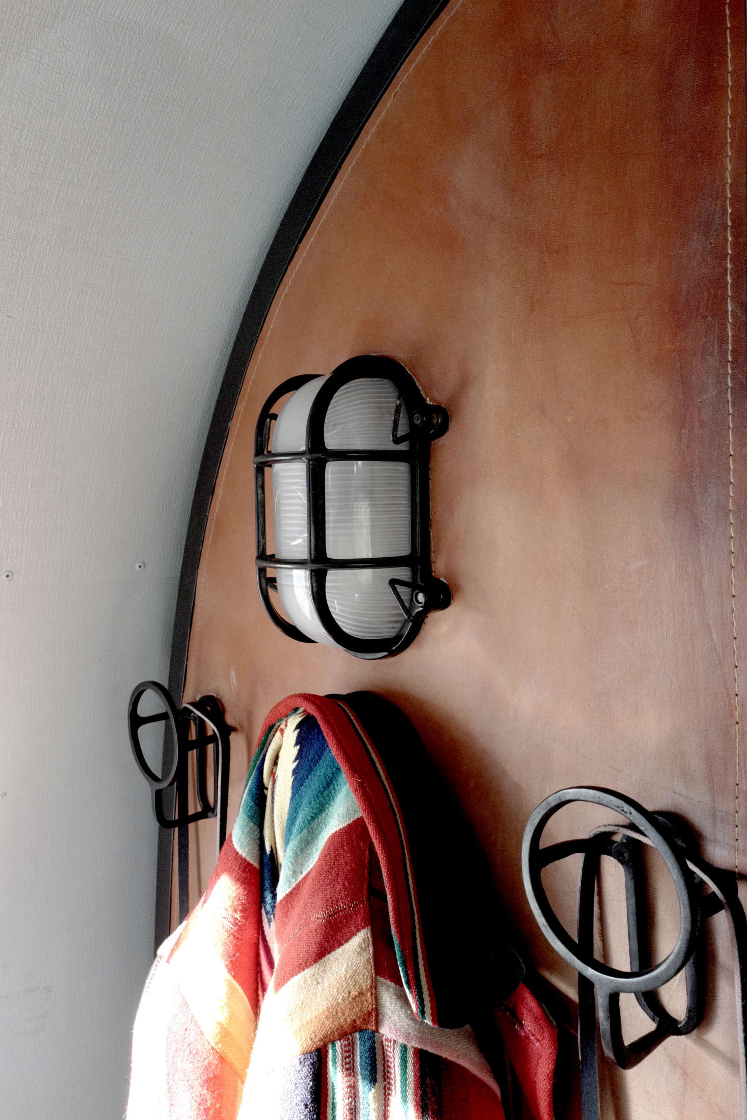 A detail of the stitched leather.