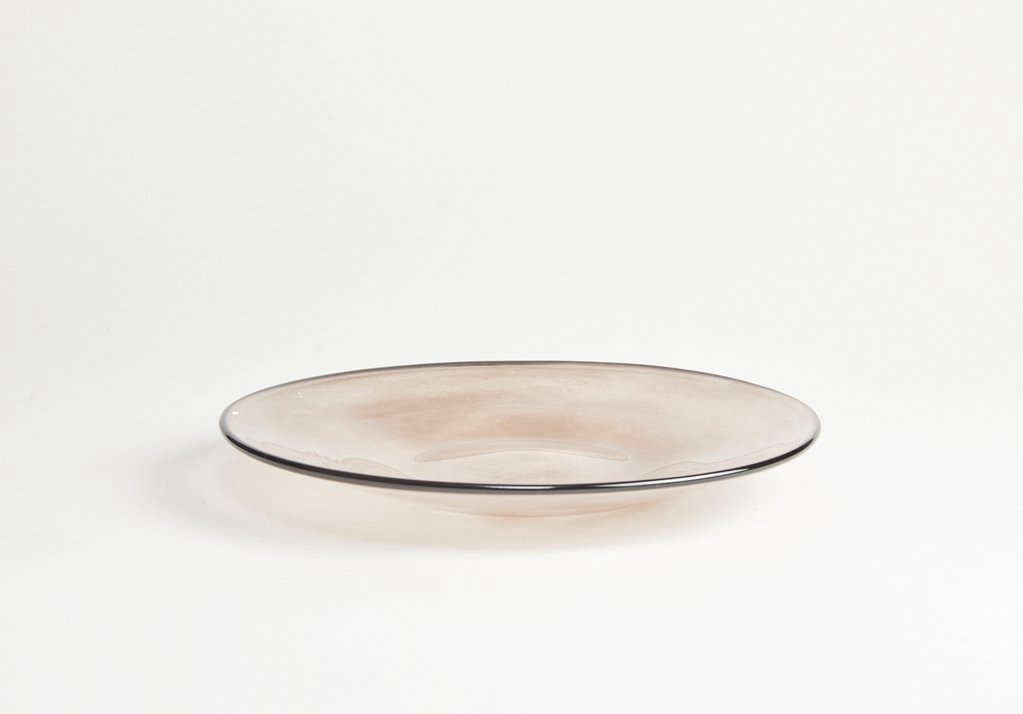 5 inches around, the small kasumi plate in purple is $50.