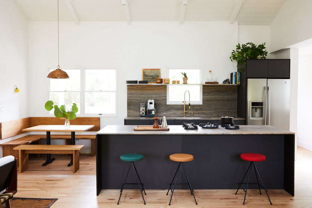 A Seventies-Style Shoppable Airbnb in Montauk.