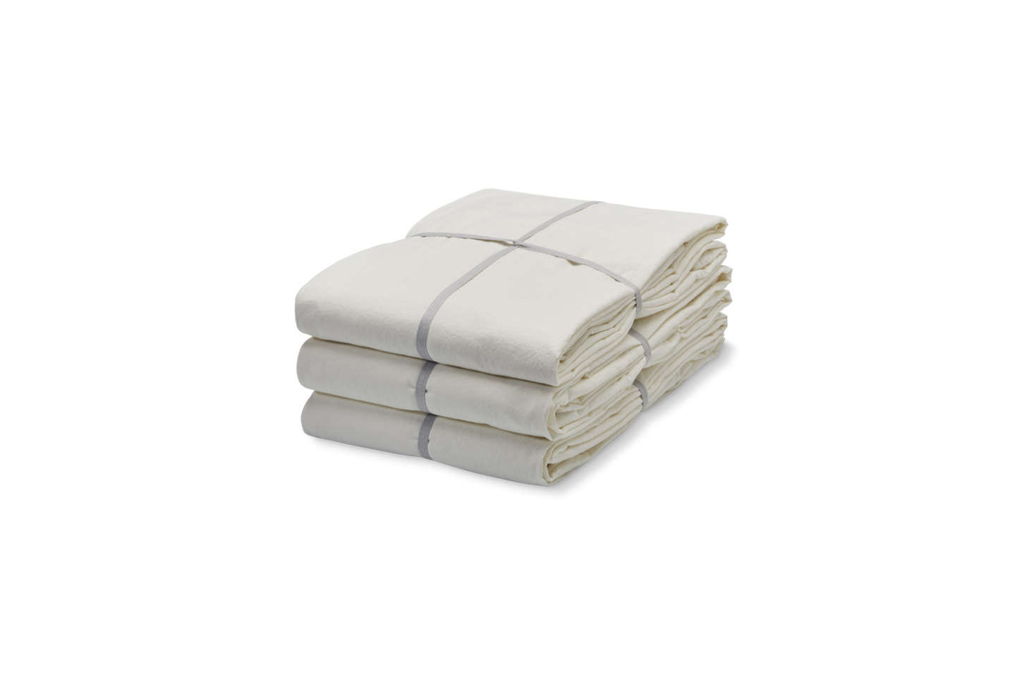 One of many good choices for simple white bedsheets is the Merci Optic White Linen Fitted Sheet (from €99) and accompanying Optic White Linen Flat Sheet (€0). For more options, see our post Easy Pieces: Simple White Sheets.