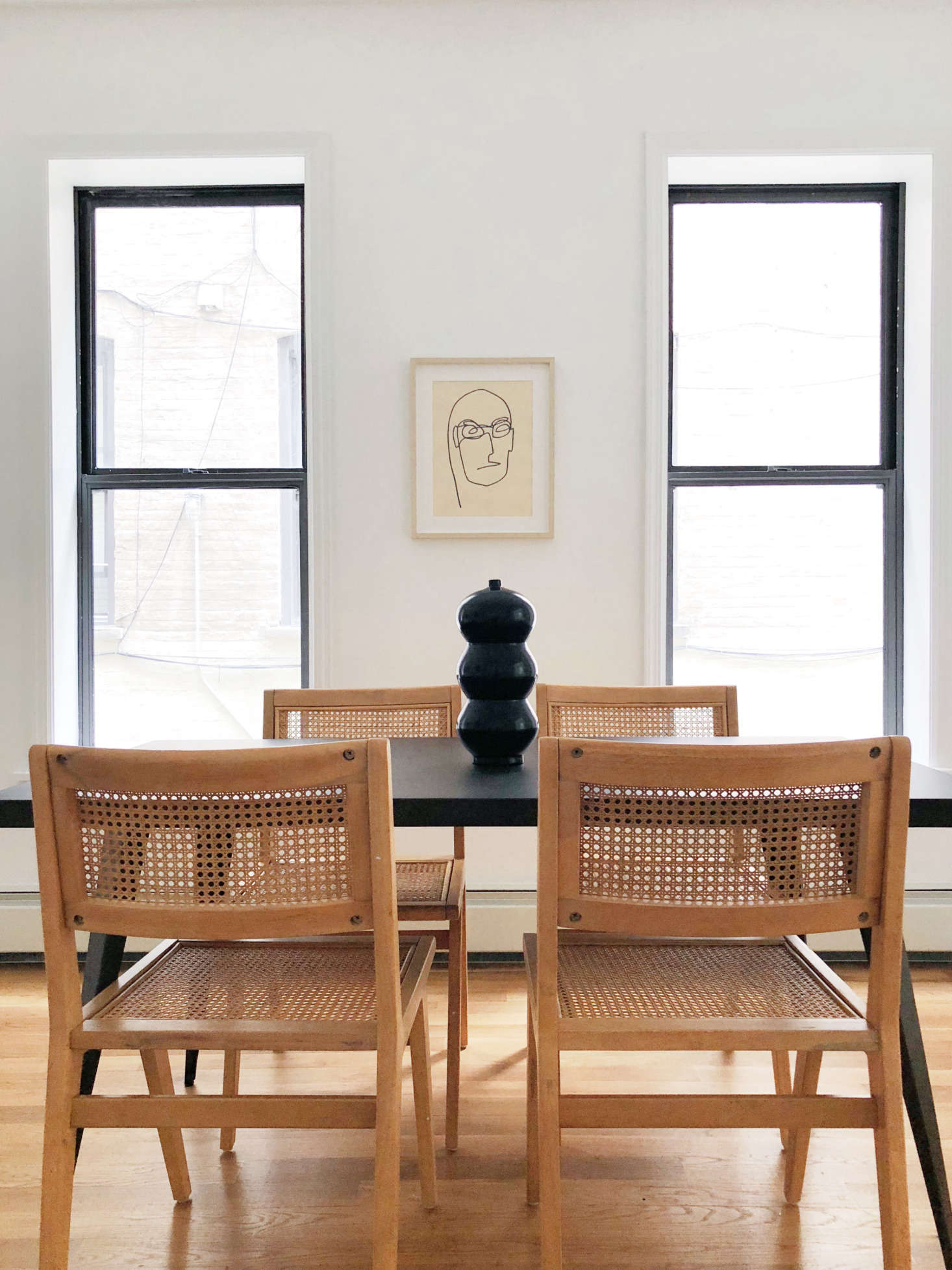 Hovey Design staging dining room Williamsburg condo development.