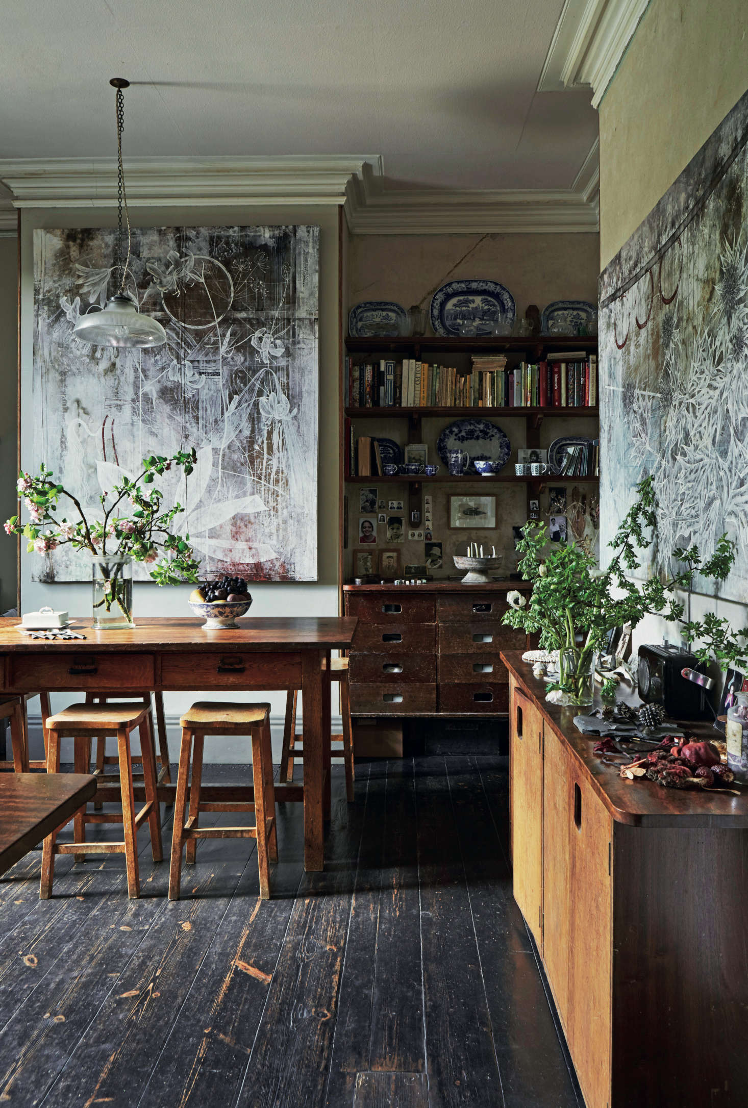 Thanks to a tip-off from a salvage dealer, the couple collected more lab castoffs from the horticultural department of St John’s University in York.