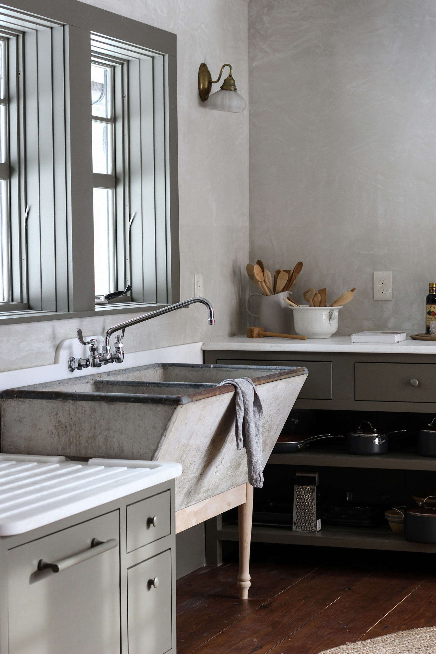 Another Round Top score, the vintage sink, with pedestal legs fashioned by Percy, is the 