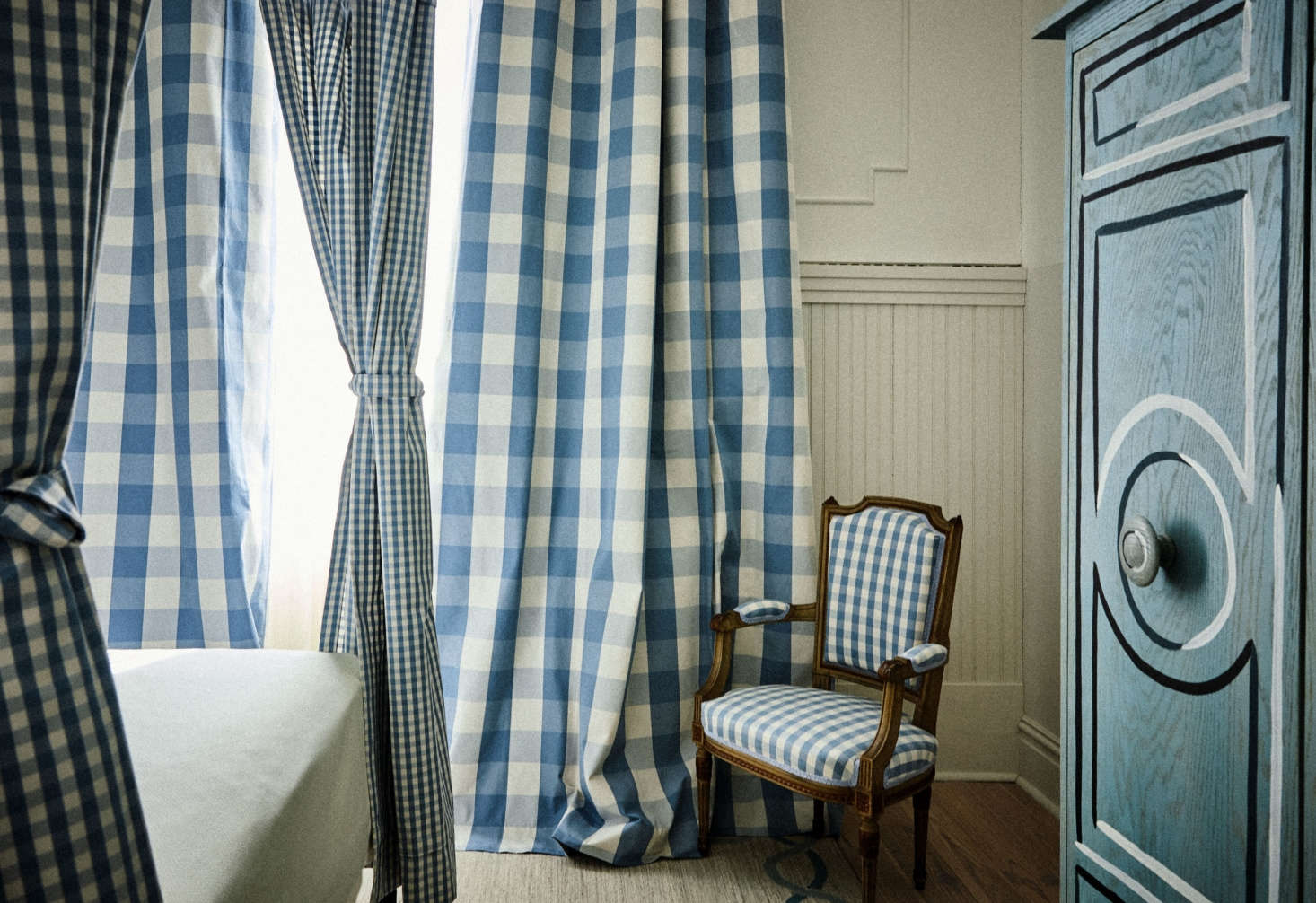 Suddenly fresh-looking; decorate-y buffalo check, which appear throughout the new and inventively designed Hotel Peter & Paul in New Orleans. (Also see Serena & Lily’s Gingham Collection and Crate & Barrel’s Buffalo Check Collection.)