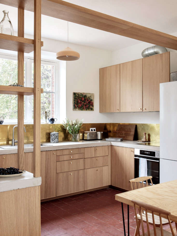 In Praise Of Ikea 20 Kitchens From The Remodelista Archives In Praise Of Ikea 20 Kitchens