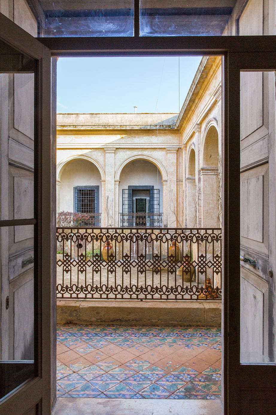 Each of the rooms has a view outside—to the interconnected courtyards or swimming pool.
