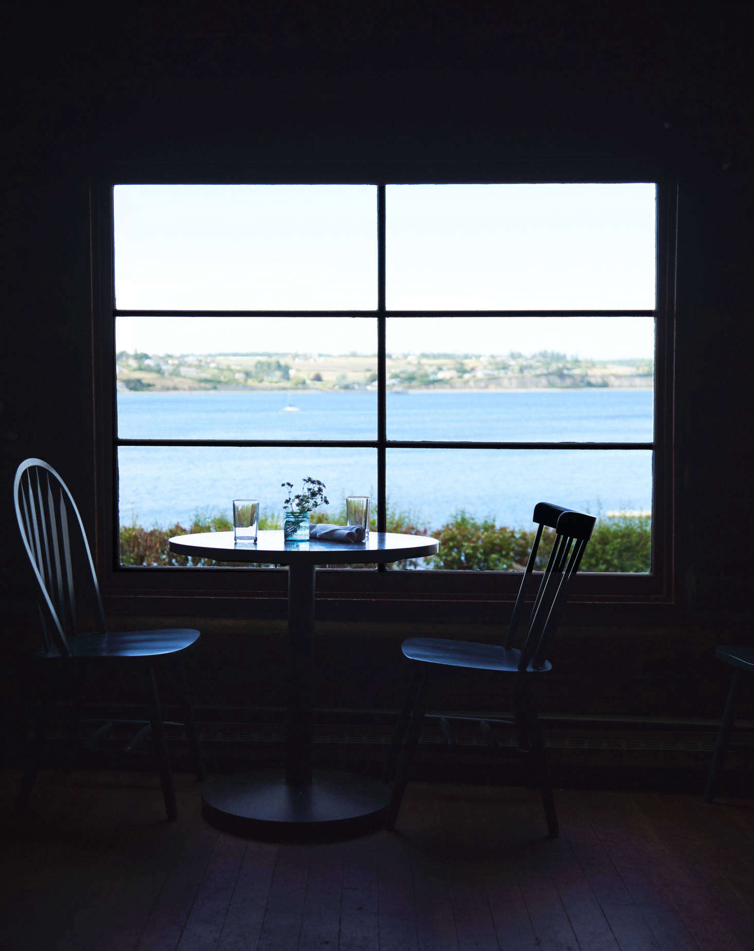 Diners have views of Penn Cove.