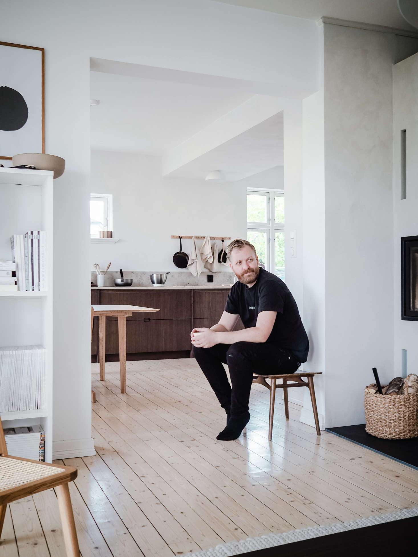 The kitchen viewed from the living room. Explore the rest of the house on the Ask og Eng Journal.